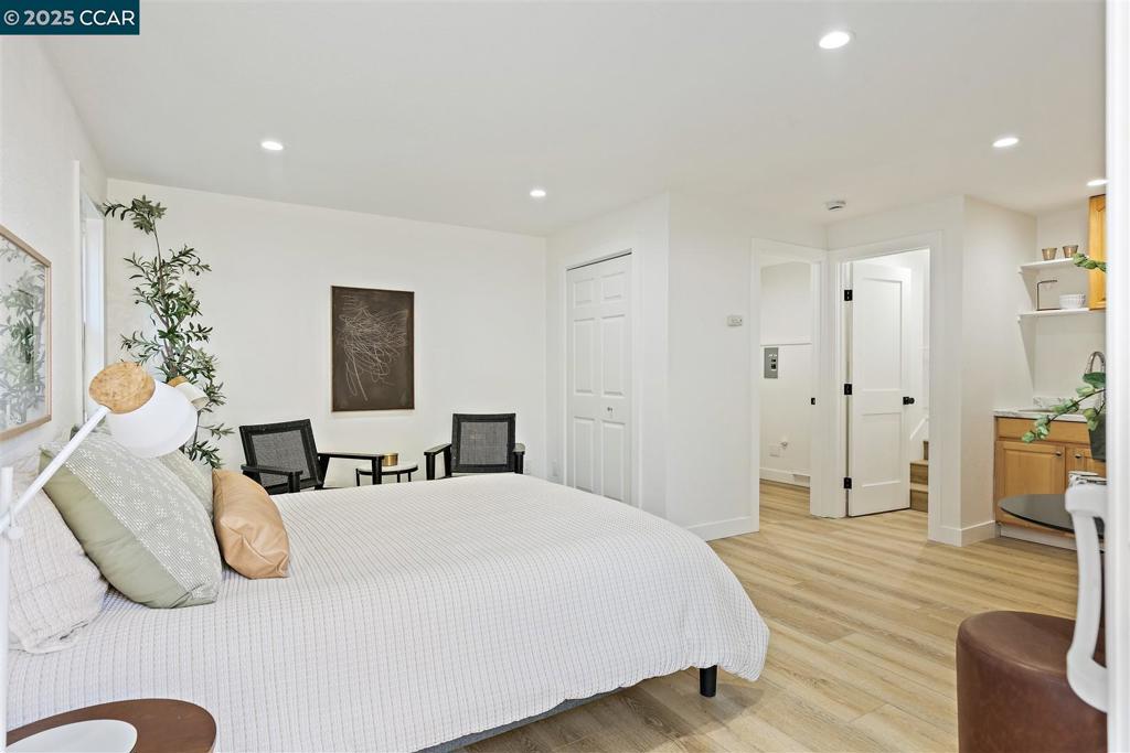 SAN PABLO PARK - Residential