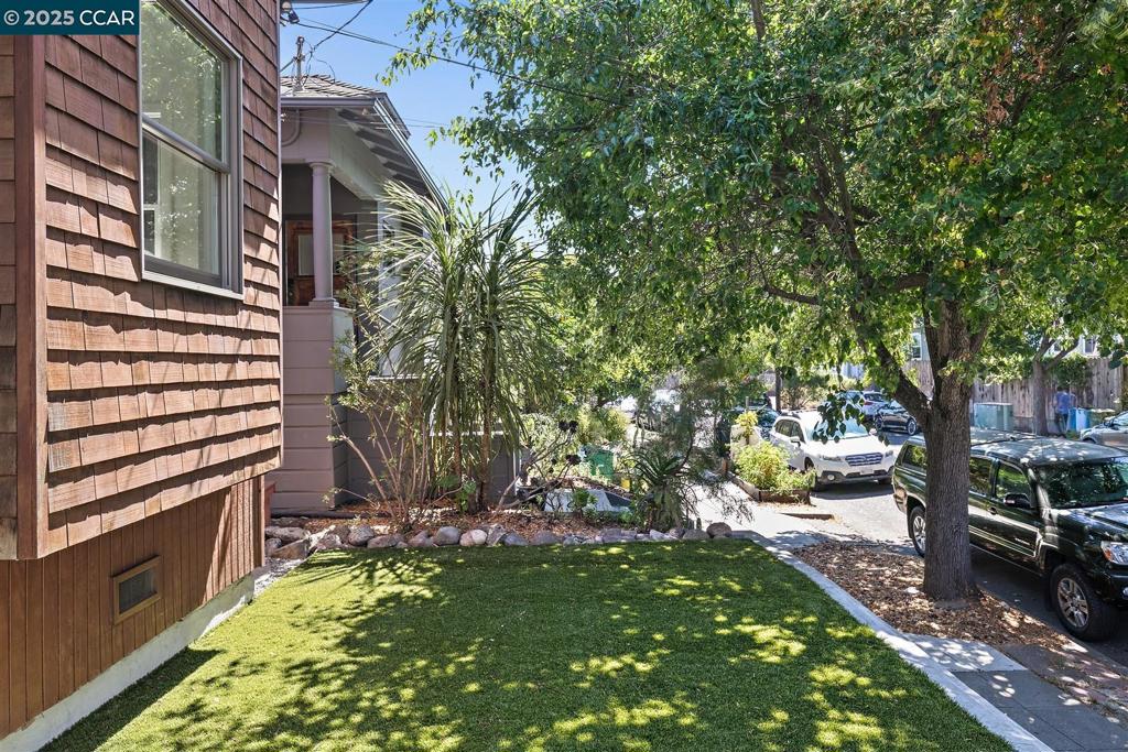 SAN PABLO PARK - Residential