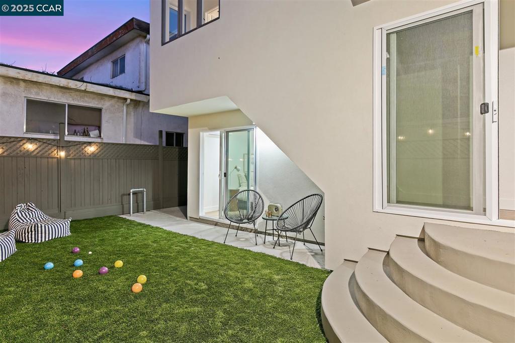 SAN PABLO PARK - Residential