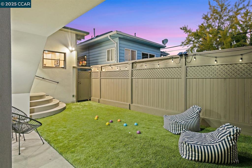SAN PABLO PARK - Residential