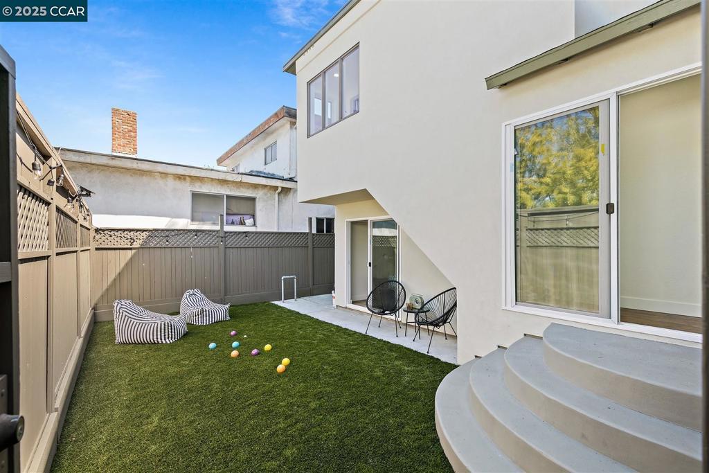 SAN PABLO PARK - Residential