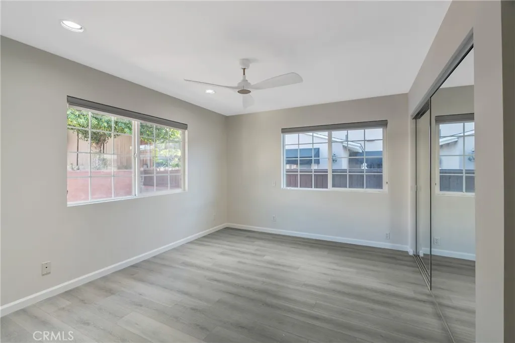 La Crescenta, California 91214, United States, 3 Bedrooms Bedrooms, ,3 BathroomsBathrooms,Residential,Active,230011