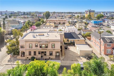 Photo of 1701 S Bonnie Brae St, Los Angeles, CA 90006 (MLS # SB26024312)