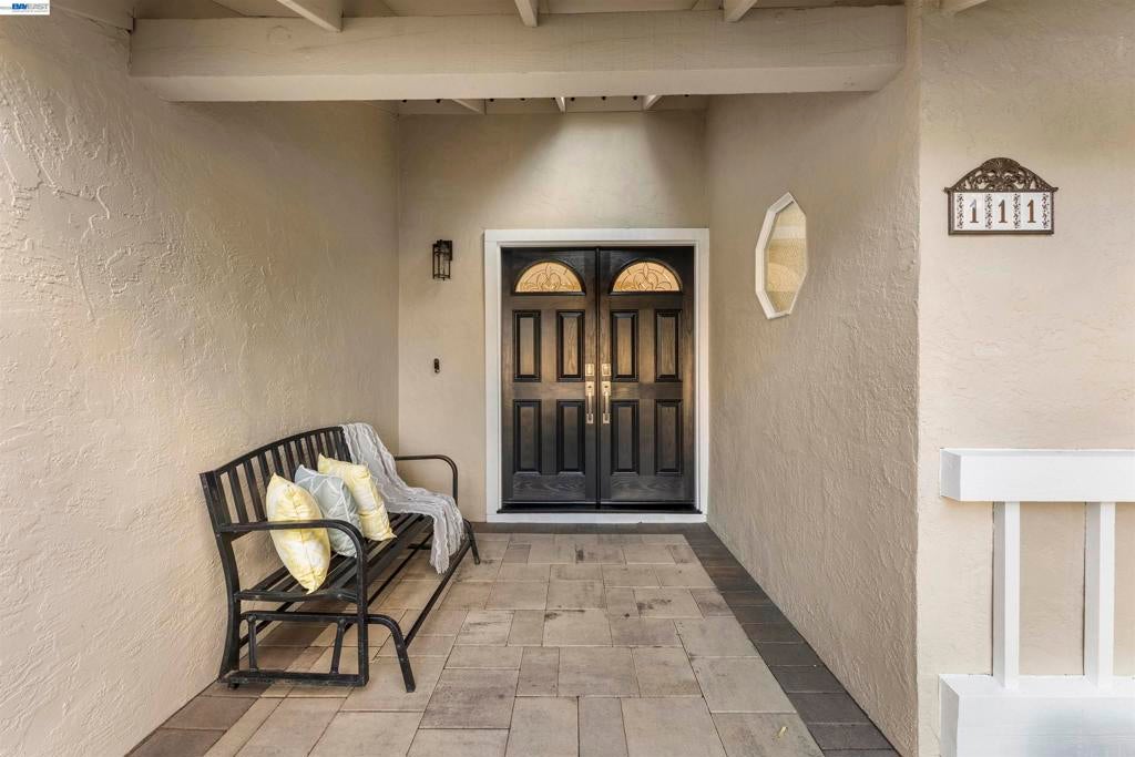 111 Silver Cloud Place