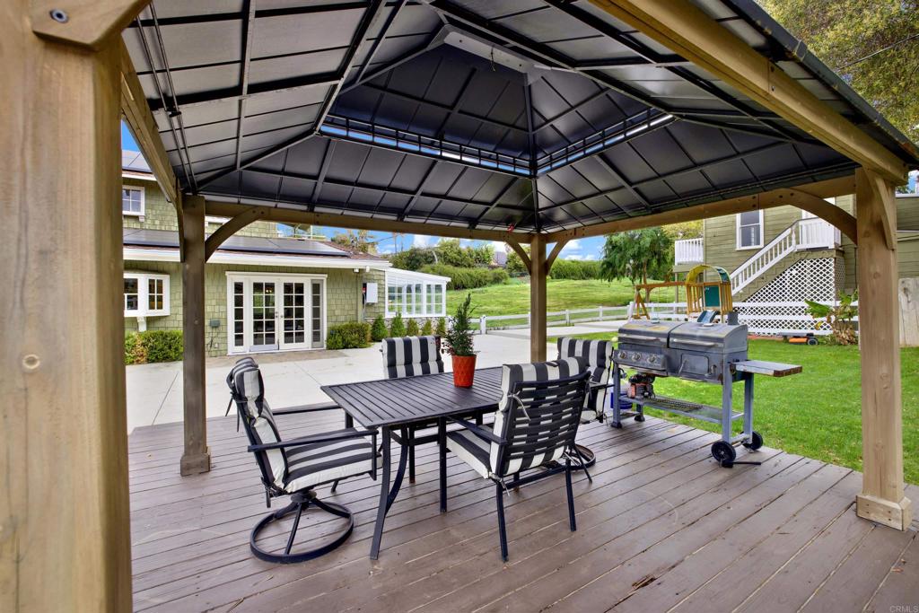 1045 Big Oak Ranch Road