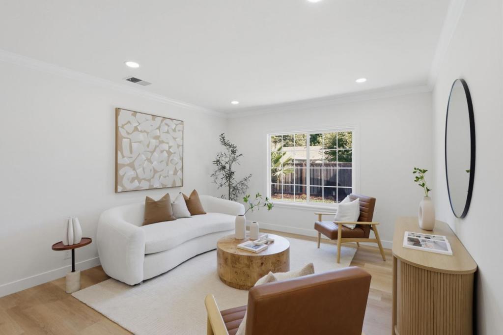 6227 Gibson Court