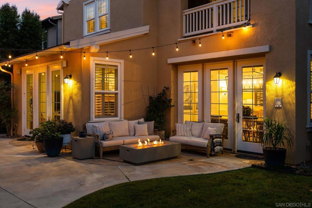 La Costa - Residential