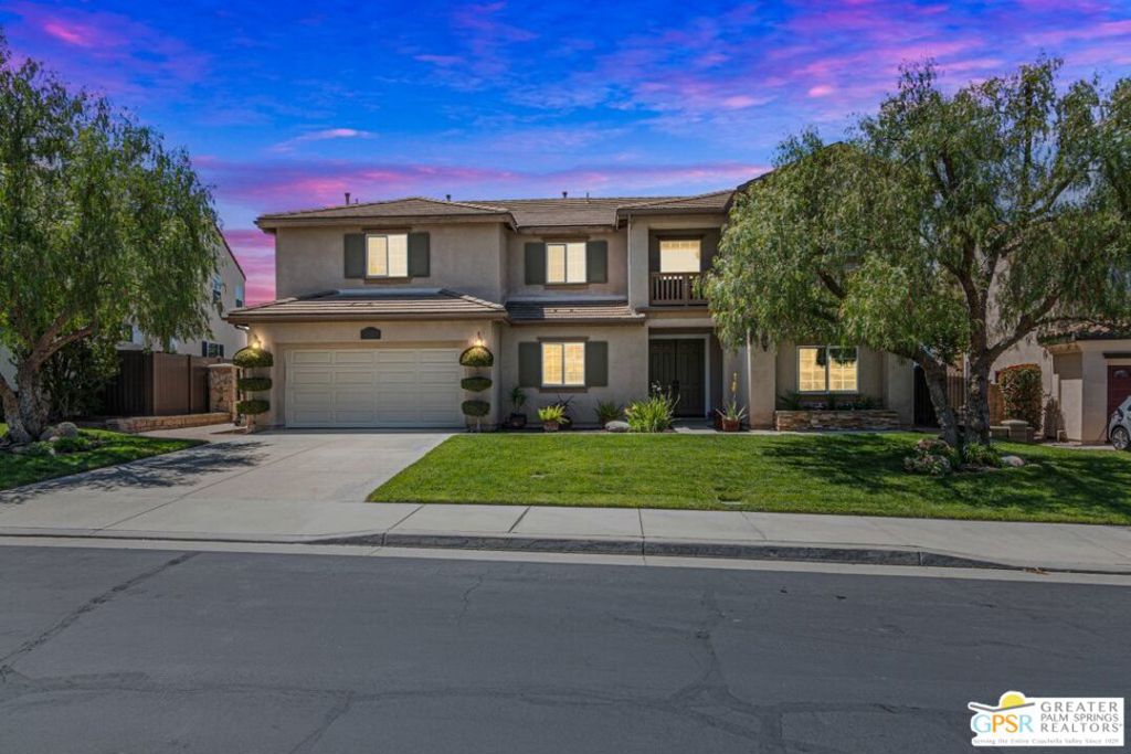 45211 Willowick Street