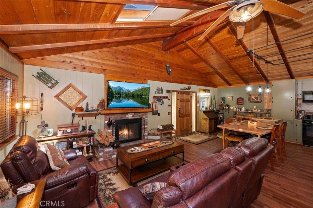 1150 Bear Springs