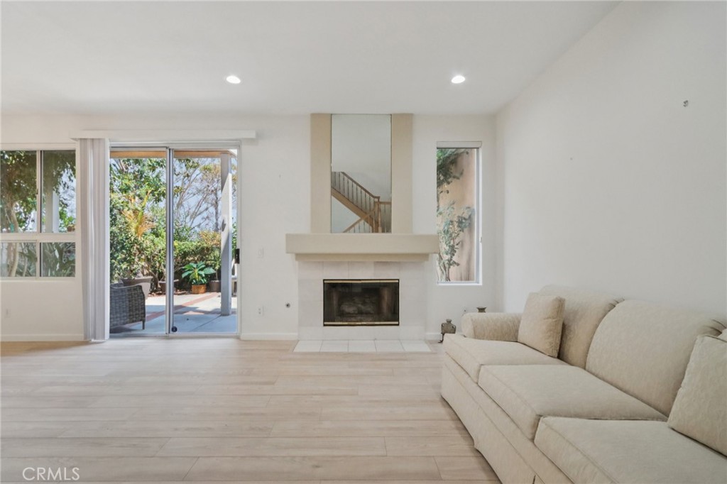 87 Matisse Circle CI42