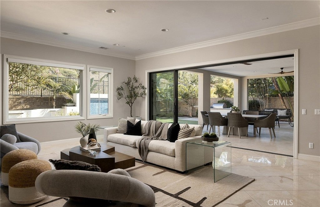 106 Heather Mist, Irvine CA 92618 - Photo 16