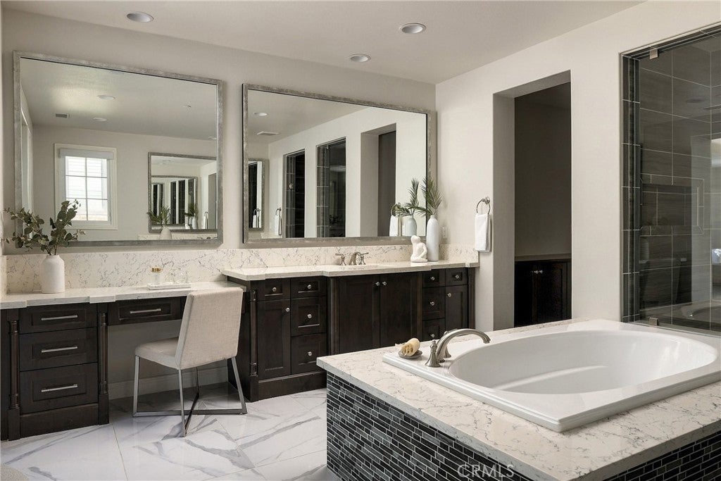 106 Heather Mist, Irvine CA 92618 - Photo 32
