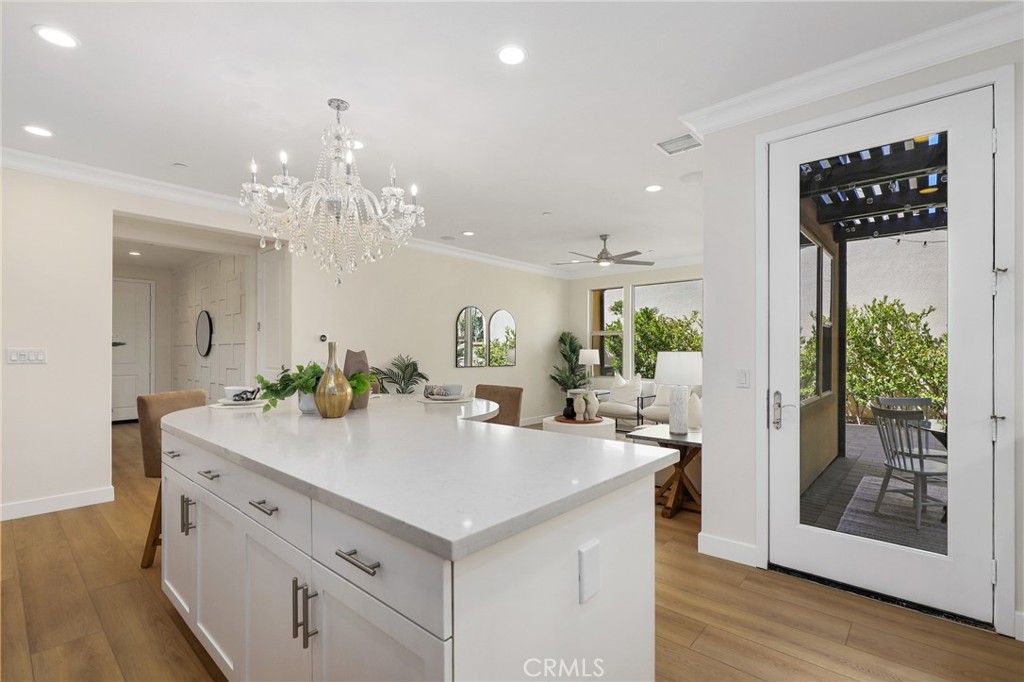 KNOLLS (BKKNLS) - Residential