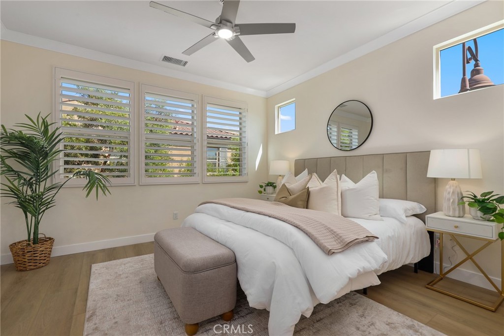 KNOLLS (BKKNLS) - Residential