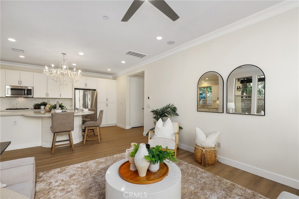 KNOLLS (BKKNLS) - Residential