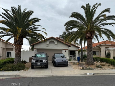 Photo of 40006 Nottinghill Road, Murrieta, CA 92563 (MLS # SW26234519)