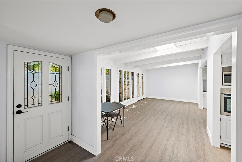 1501 Cliff Drive