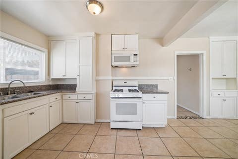 Photo of 12814 Benson AVE #B, Chino, CA 91710 (MLS # IV26185799)