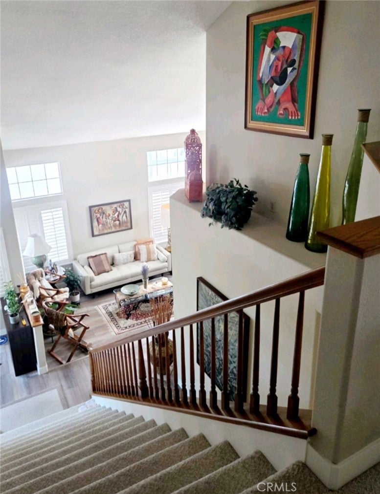 2395 Valley View