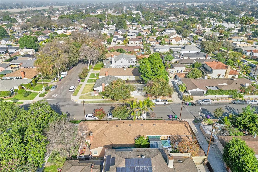 Wrigley Area (WR) - Residential