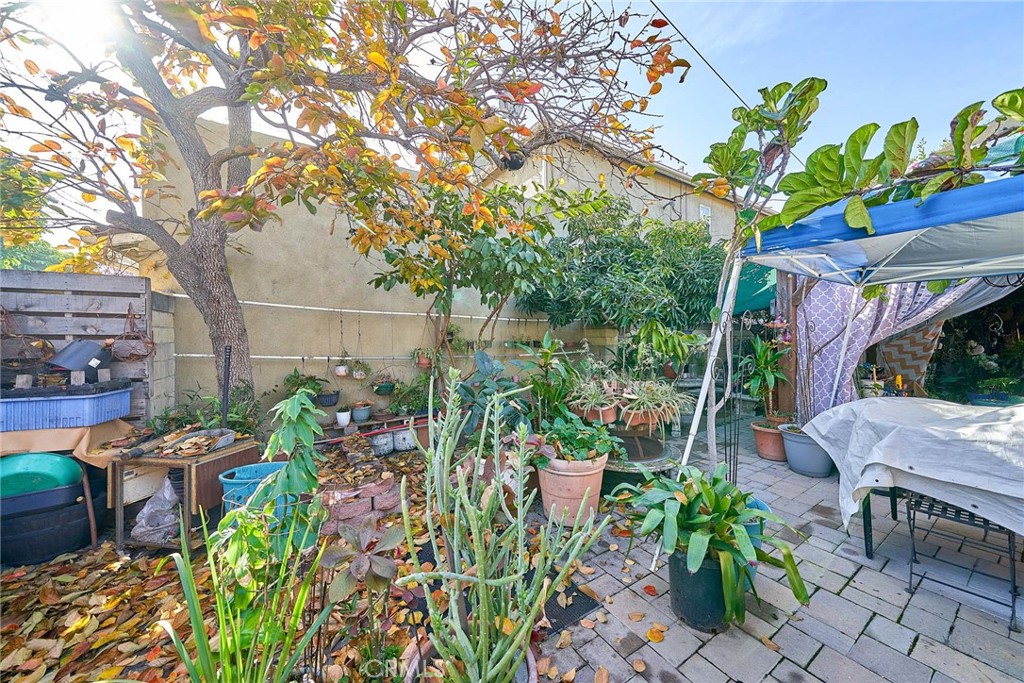 Wrigley Area (WR) - Residential