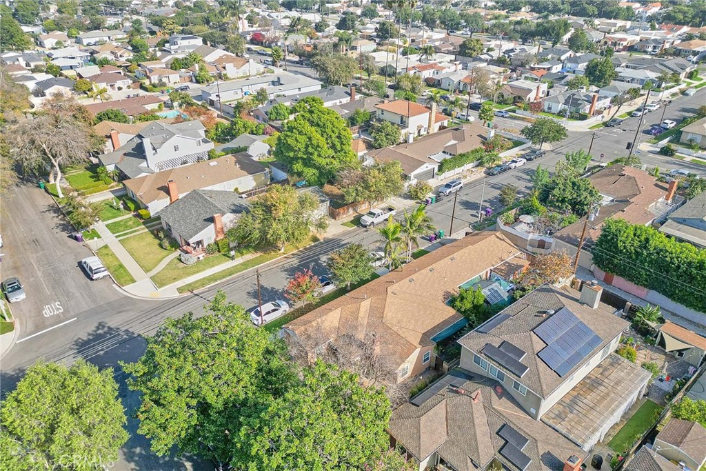 Wrigley Area (WR) - Residential