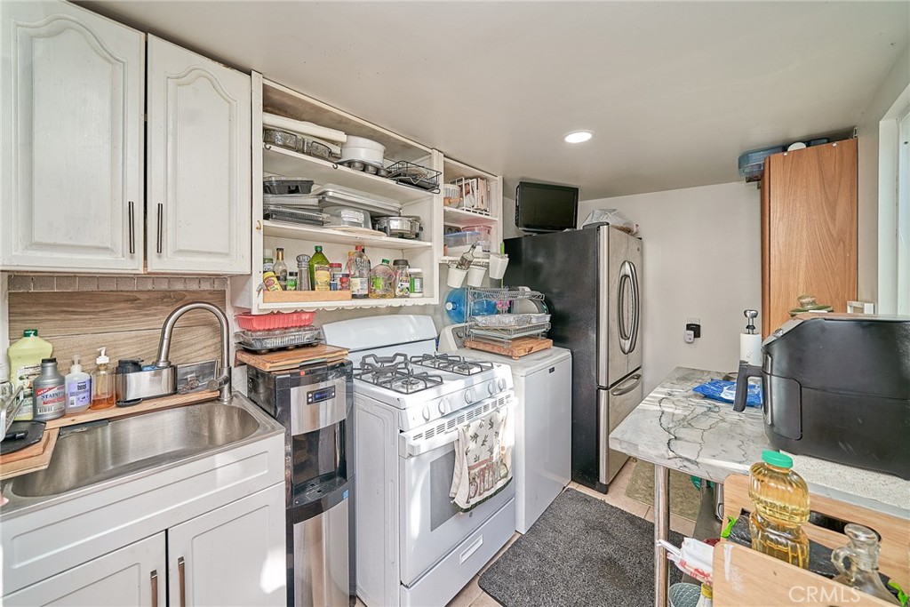 Wrigley Area (WR) - Residential