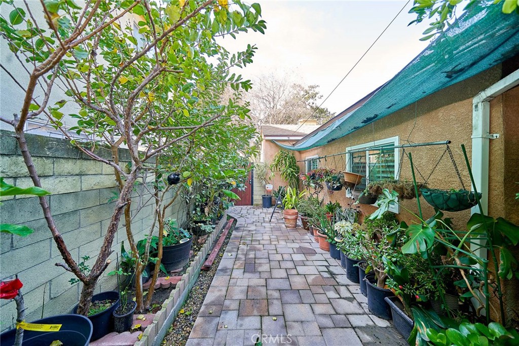 Wrigley Area (WR) - Residential