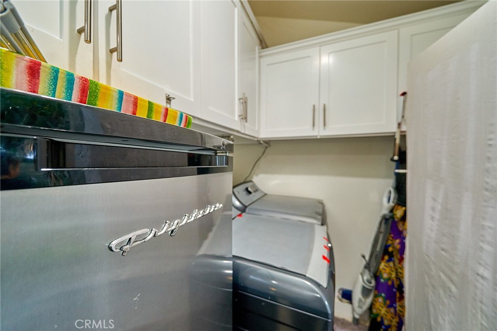 Wrigley Area (WR) - Residential