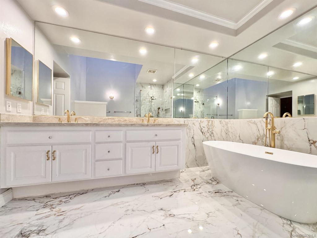 Rancho Santa Fe - Residential