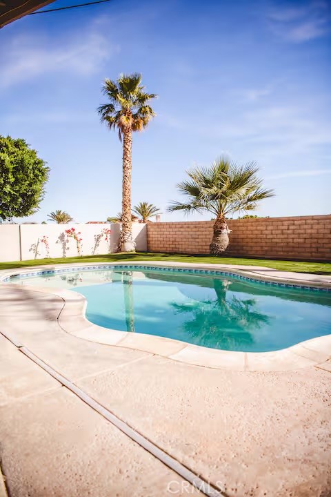 Thousand Palms (32004) - Residential