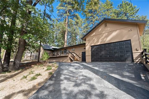 Photo of 25220 Rim Rock Rd, Idyllwild, CA 92549 (MLS # SW25234791)