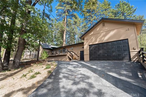 Photo of 25220 Rim Rock Rd, Idyllwild, CA 92549 (MLS # SW25234791)