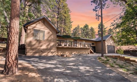 Photo of 25220 Rim Rock Rd, Idyllwild, CA 92549 (MLS # SW25234791)