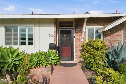 Photo of 700 N M Street, Oxnard, CA 93030 (MLS # V1-35935)