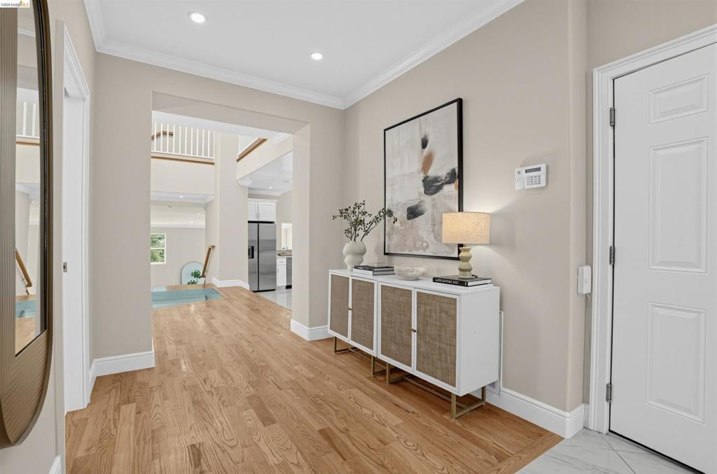 Photo of 7026 Devon Way Way, Berkeley, CA 94705 (MLS # 41144560)