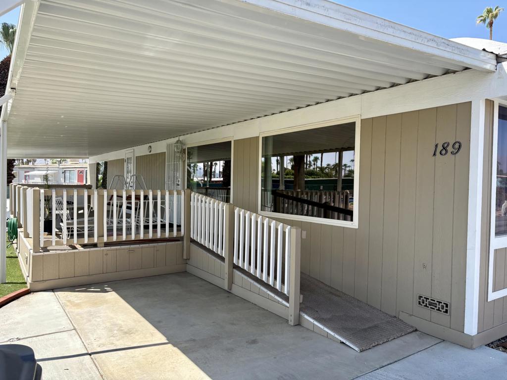 Royal Palms - Manufactured In Park