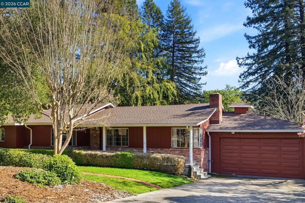 22 Irving Ln Ln