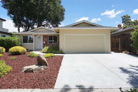 Photo of 1018 Lancer Drive, San Jose, CA 95129 (MLS # ML82049069)