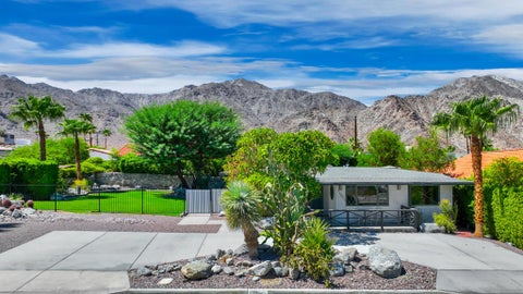 Photo of 54677 Avenida Diaz, La Quinta, CA 92253 (MLS # 219147202DA)