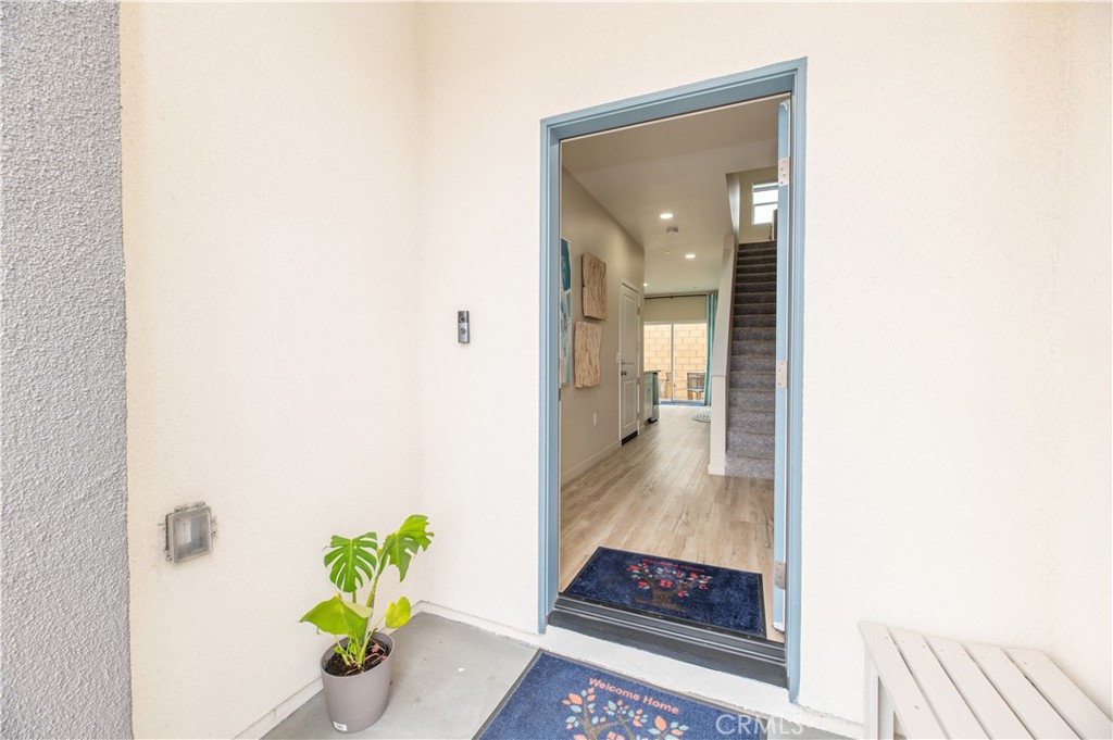 14403 maraschino Avenue