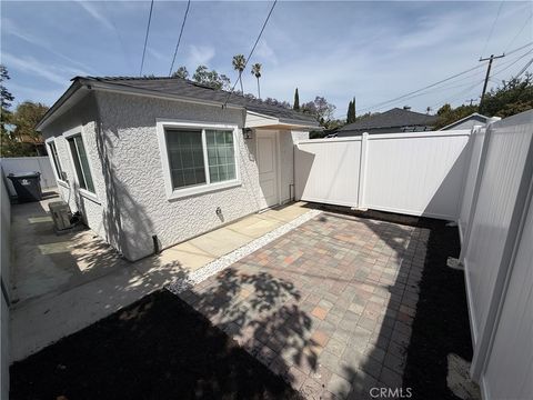 Photo of 2051 S Garnsey Street, Santa Ana, CA 92707 (MLS # OC26082498)