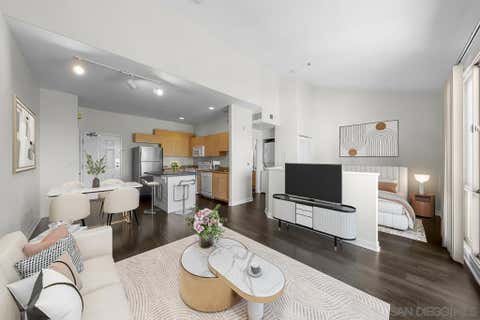 Photo of 1501 Front ST ST #613, San Diego, CA 92101 (MLS # 260012007SD)