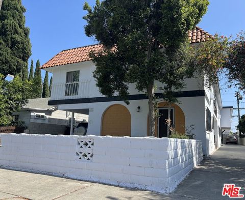 5732 Lexington Avenue Los Angeles CA 90038