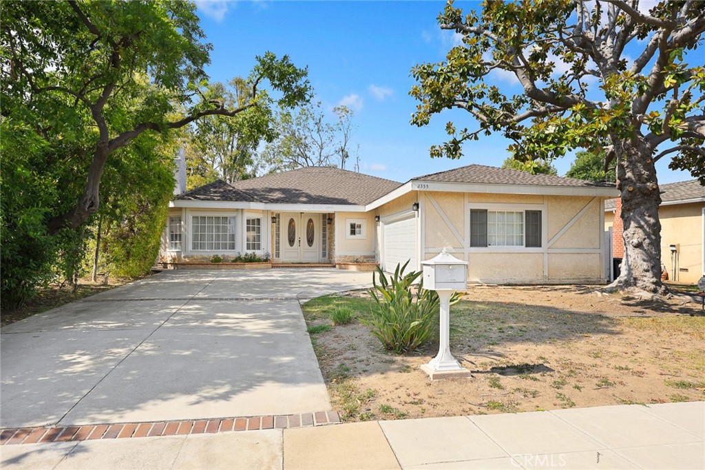 2355 Longden Drive