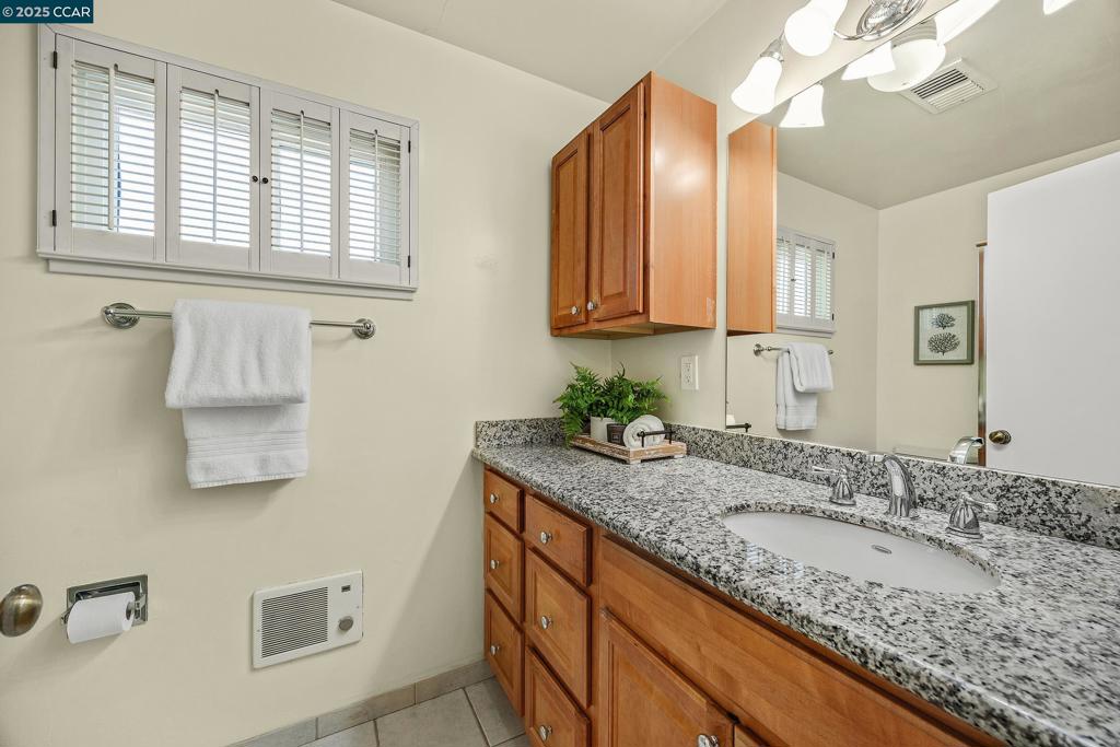 MUIR MEADOWS - Residential