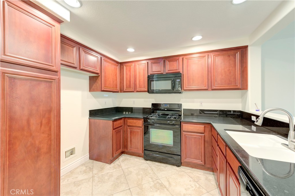 Three Vines (THRV) - Residential Lease