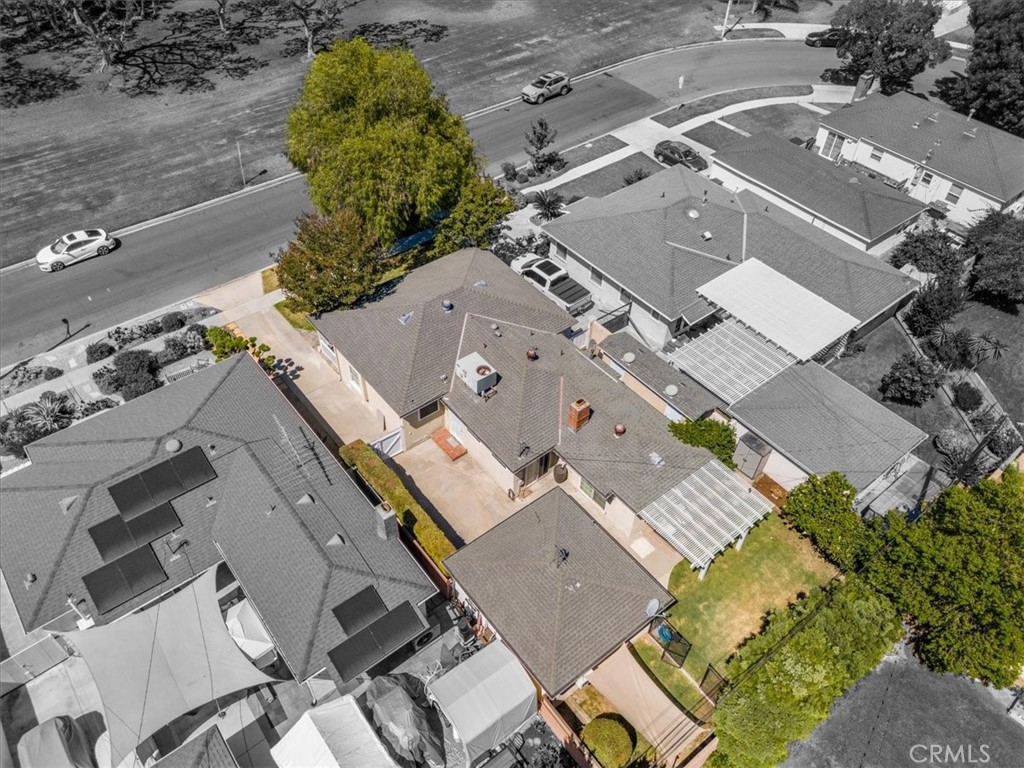 5222 E Parkcrest Street