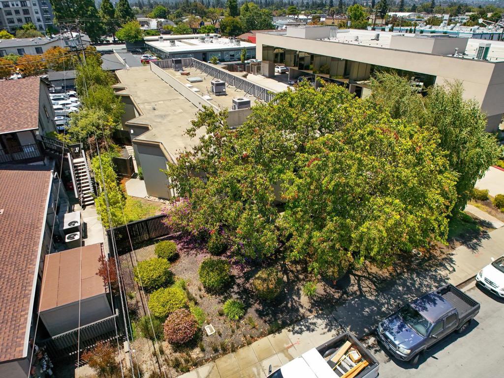 550 Price Avenue