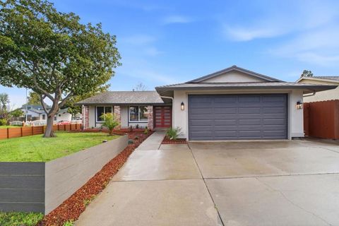 Photo of 3274 Santa Rosa Court, Union City, CA 94587 (MLS # ML82035302)